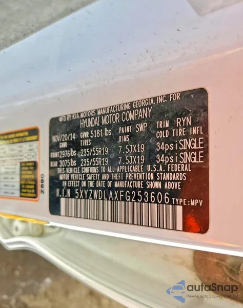 2015 Hyundai Santa Fe Sport z USA, uszkodzony, nr VIN 5XYZWDLAXFG253606